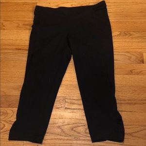 Under armour crop leggings